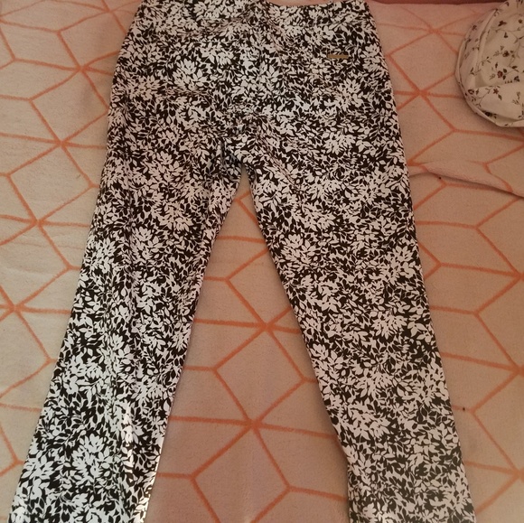 MICHAEL KORS PANTS - Picture 4 of 4